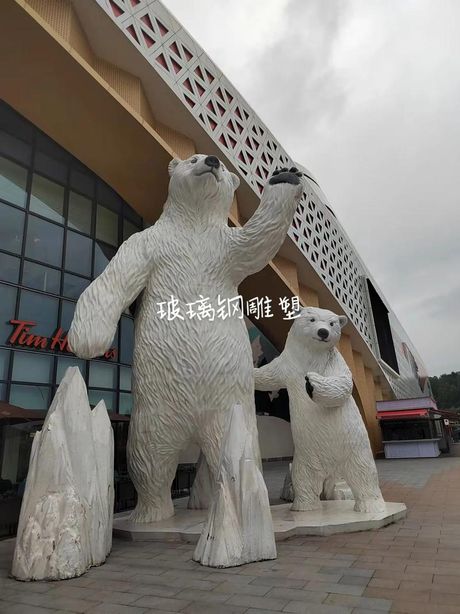 玻璃钢雕塑多少钱一平米，玻璃钢雕塑价格解析