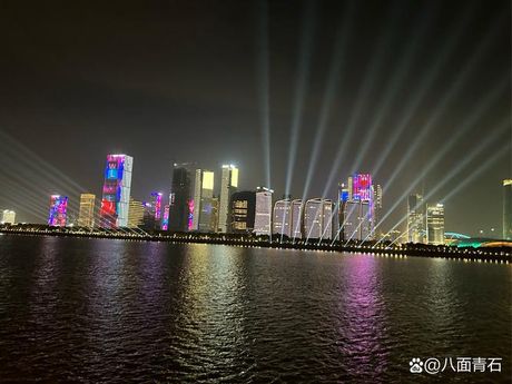 夜光漂：营造动人的夜景