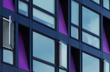 Windows系统中如何让窗口隐藏？