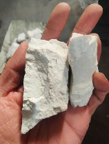 高岭土多少钱一吨，高岭土多少钱一吨？行情告诉你