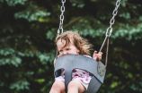如何选择适合幼儿园的滑梯，幼儿园滑梯多少钱？